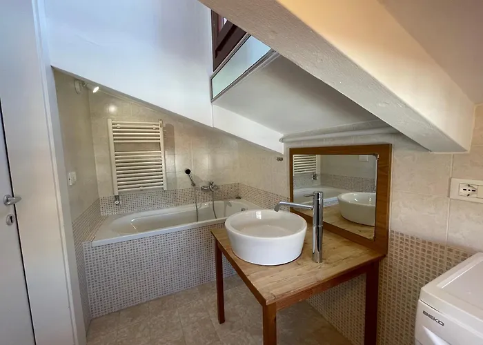 Reverso - Alloggi Con Solarium Vista Mare Appartamento *